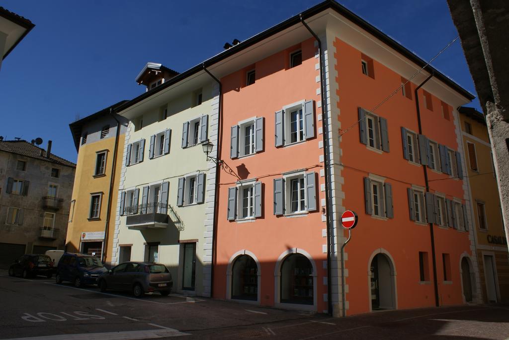 Trentino Apartments - Il Gufo Vacanze Borgo Valsugana Exteriör bild